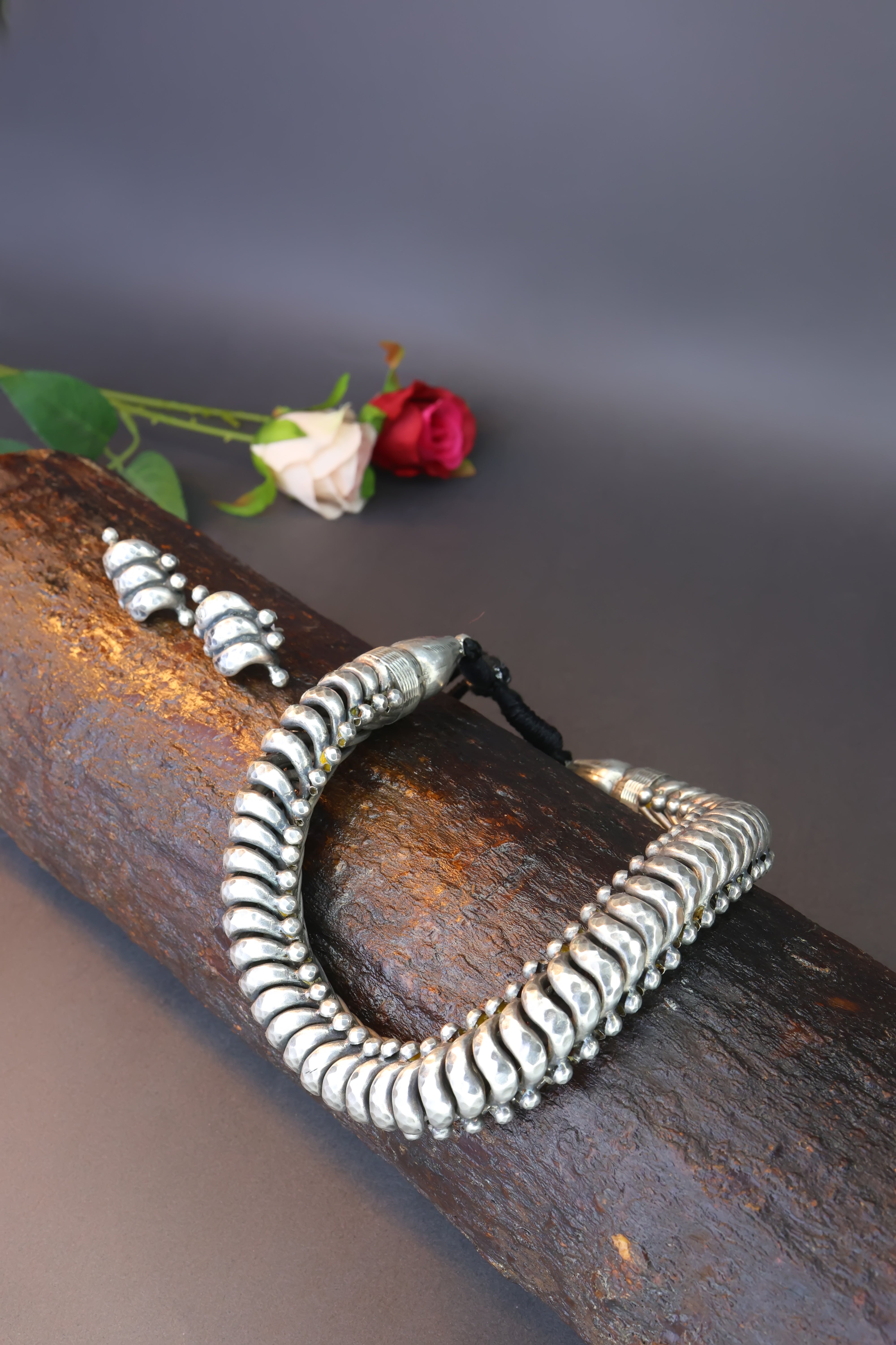 SILVER SHINDESHAHI NECKLACE